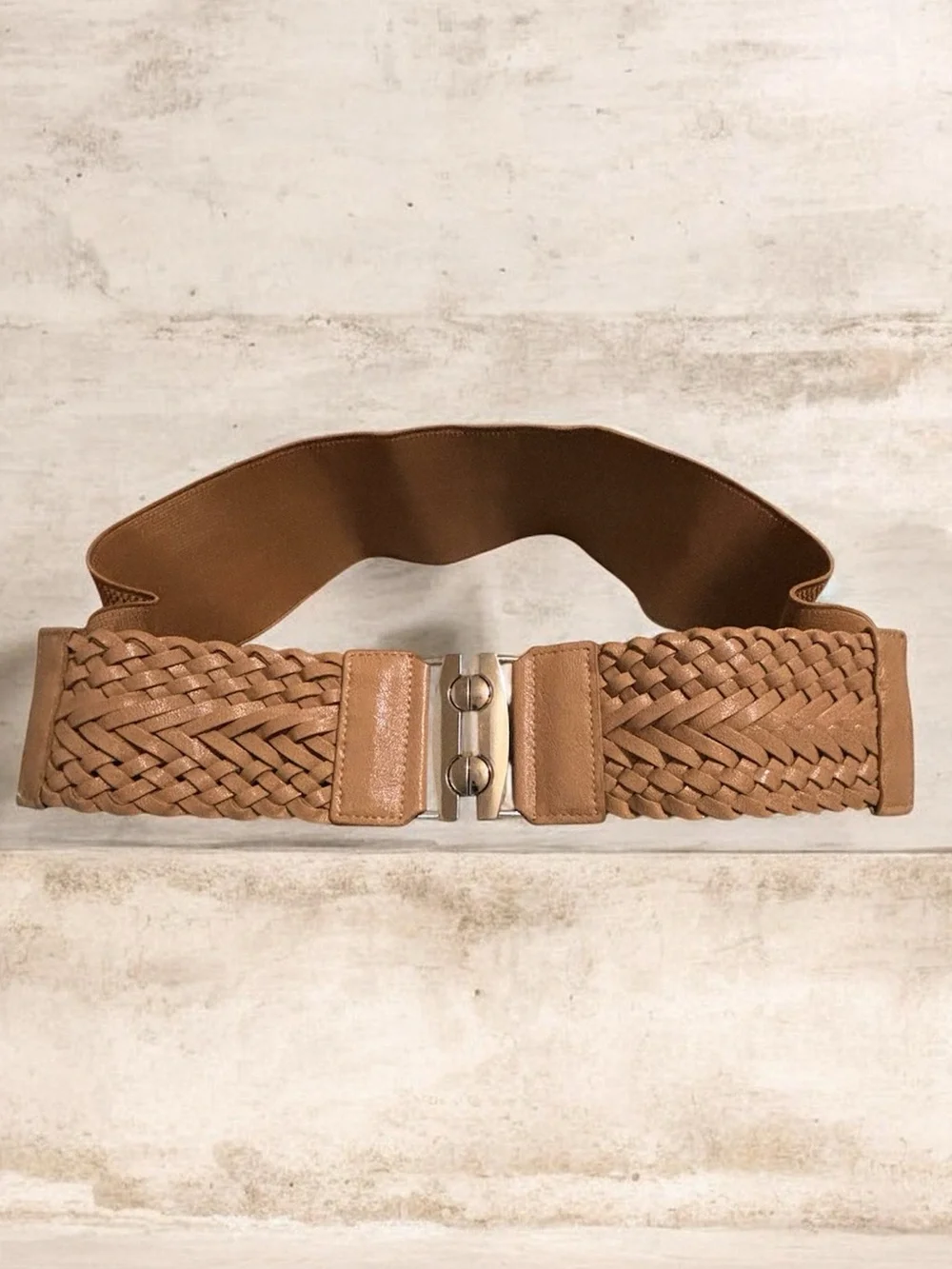 Women’s Woven Elastic Waist Belt in Tan